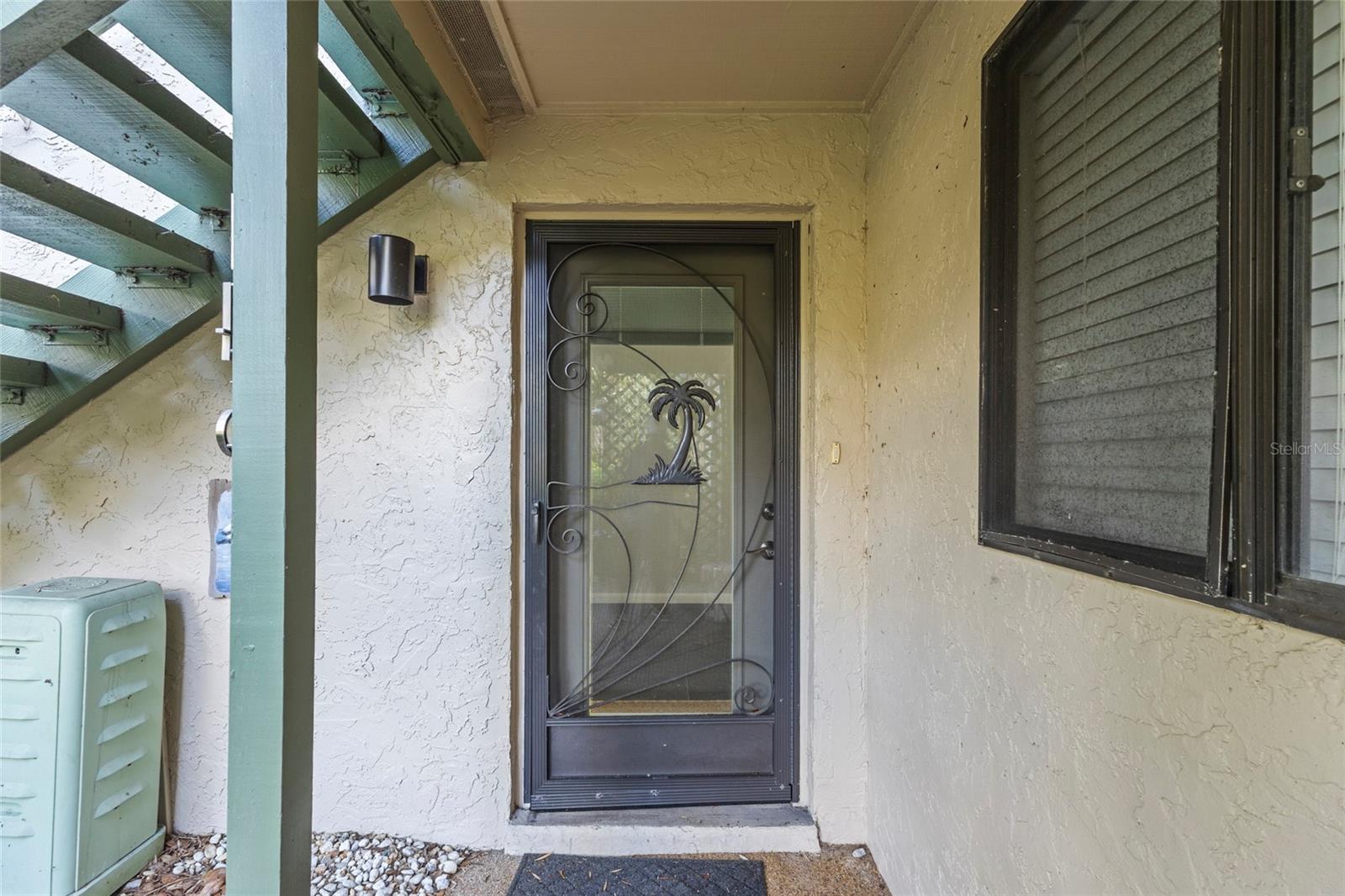 1526 PELICAN POINT DR #146