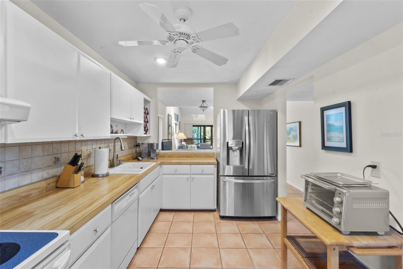 1621 BOATHOUSE CIR #220