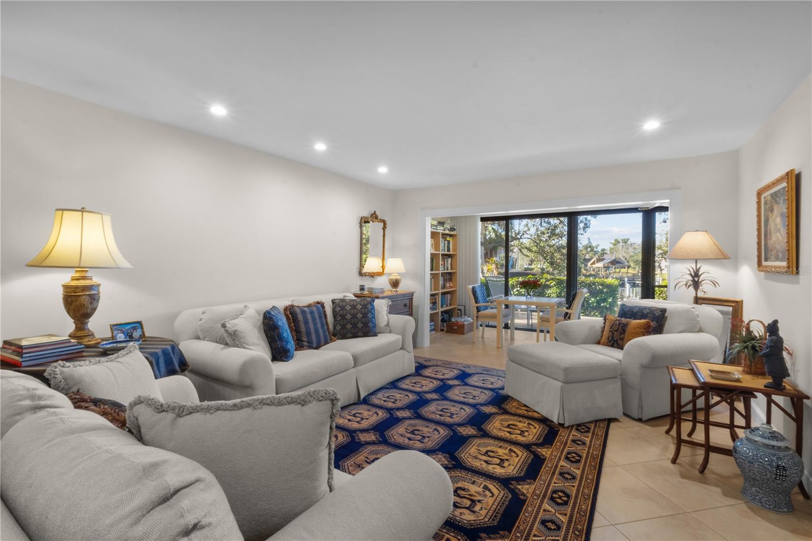 1633 BOATHOUSE CIR #131