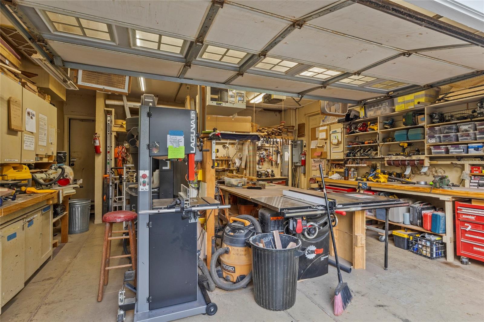 1633 BOATHOUSE CIR #131