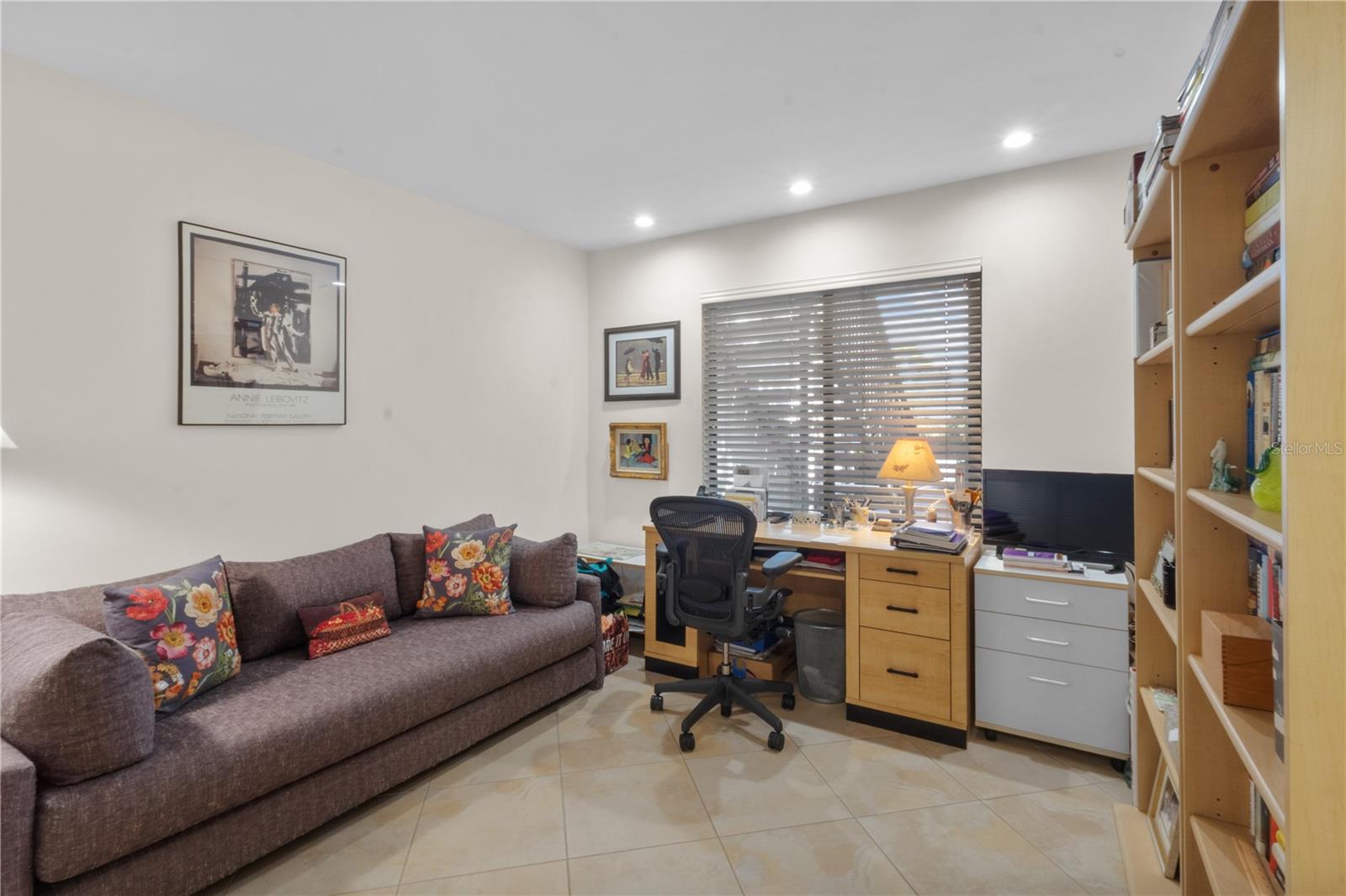 1633 BOATHOUSE CIR #131