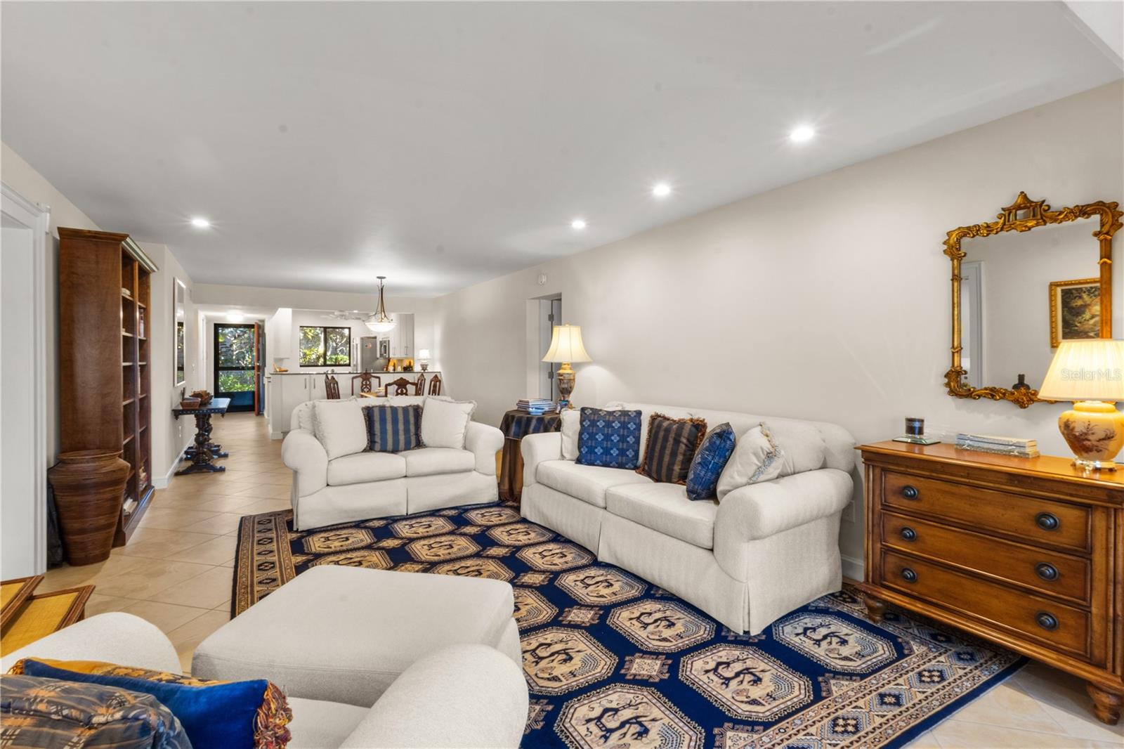 1633 BOATHOUSE CIR #131