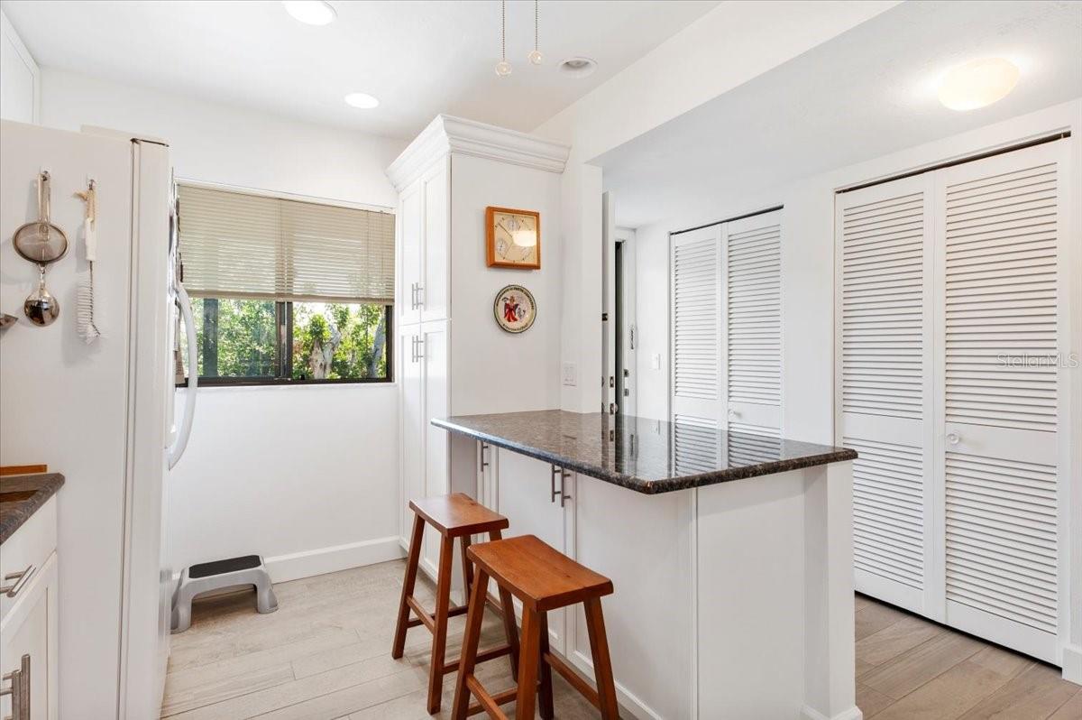 1519 PELICAN POINT DR #288