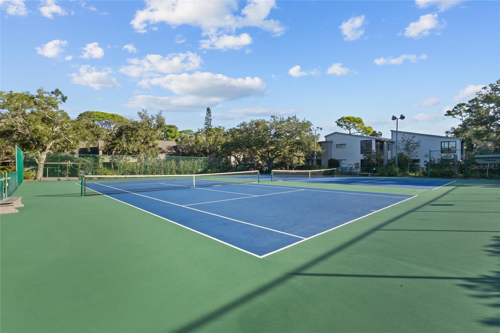 1519 PELICAN POINT DR #288