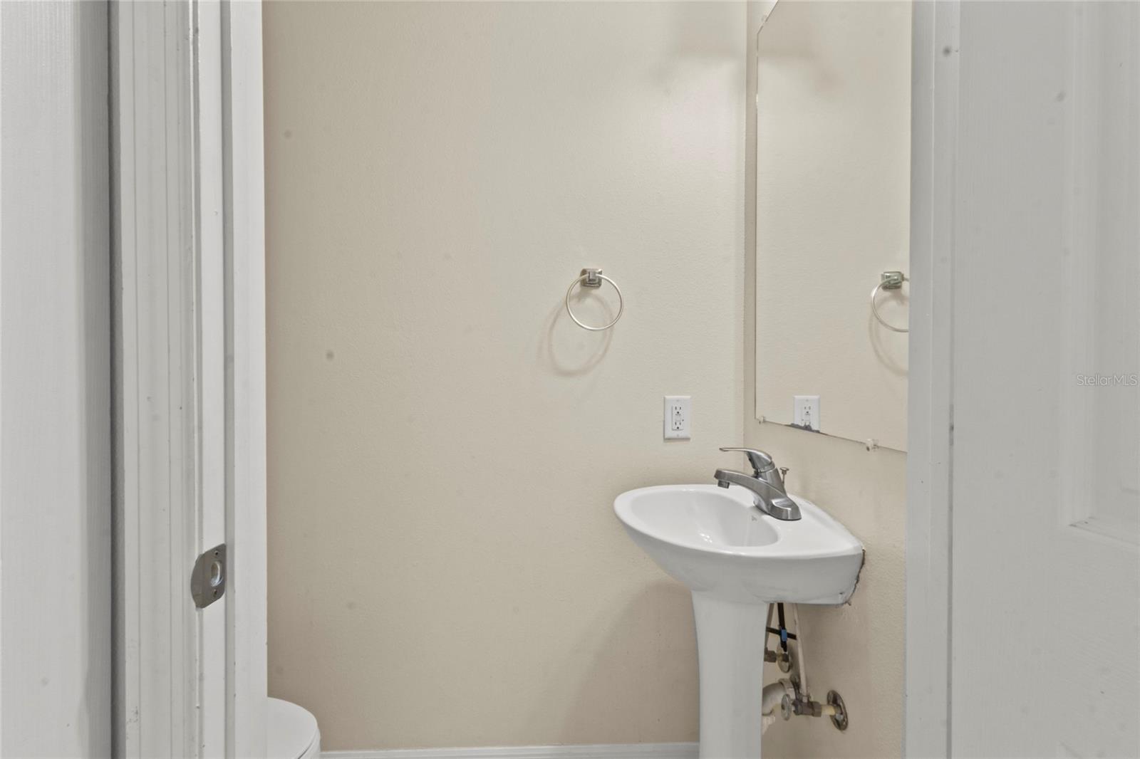 7534 PLANTATION CIR