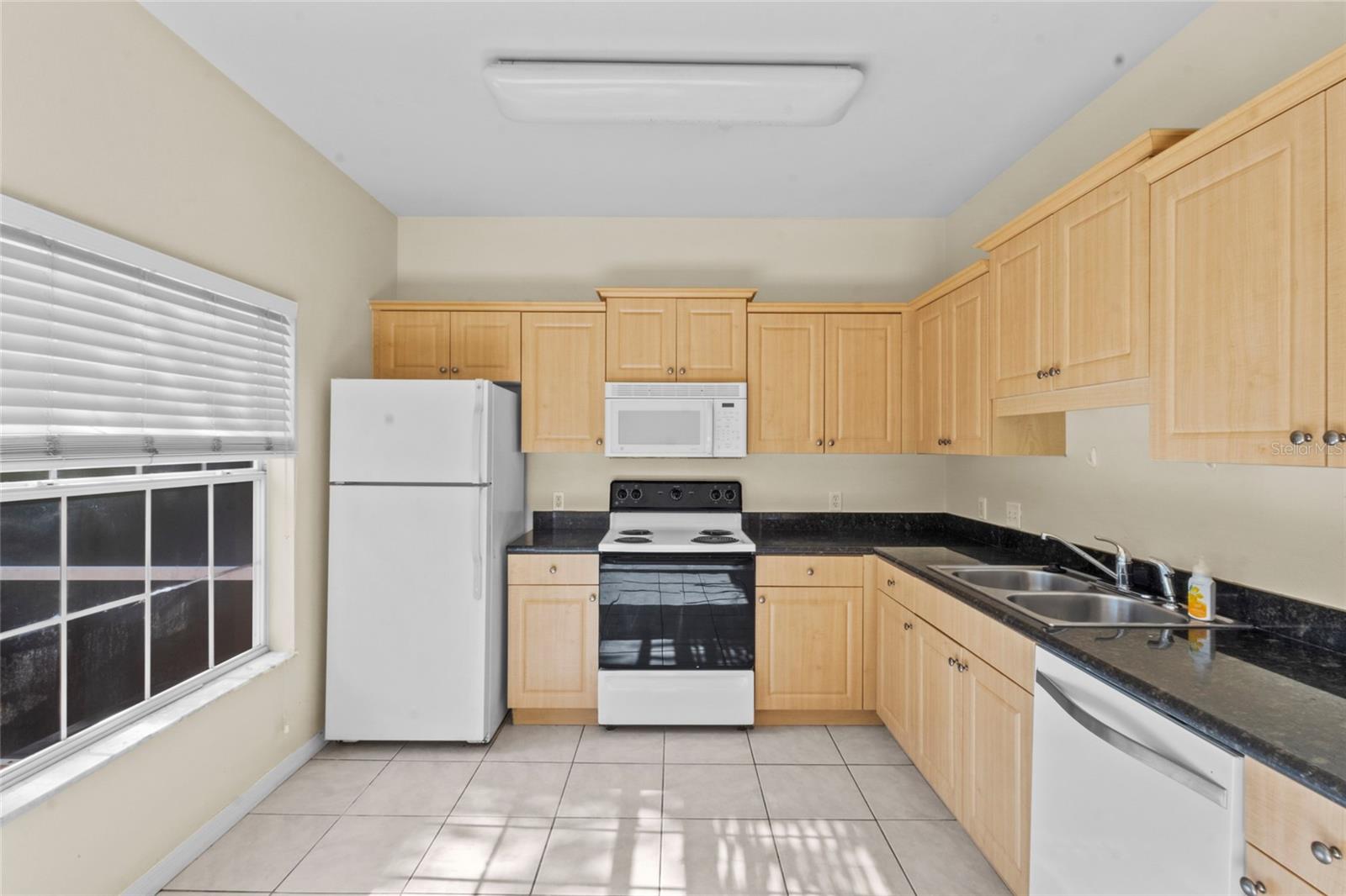 7534 PLANTATION CIR