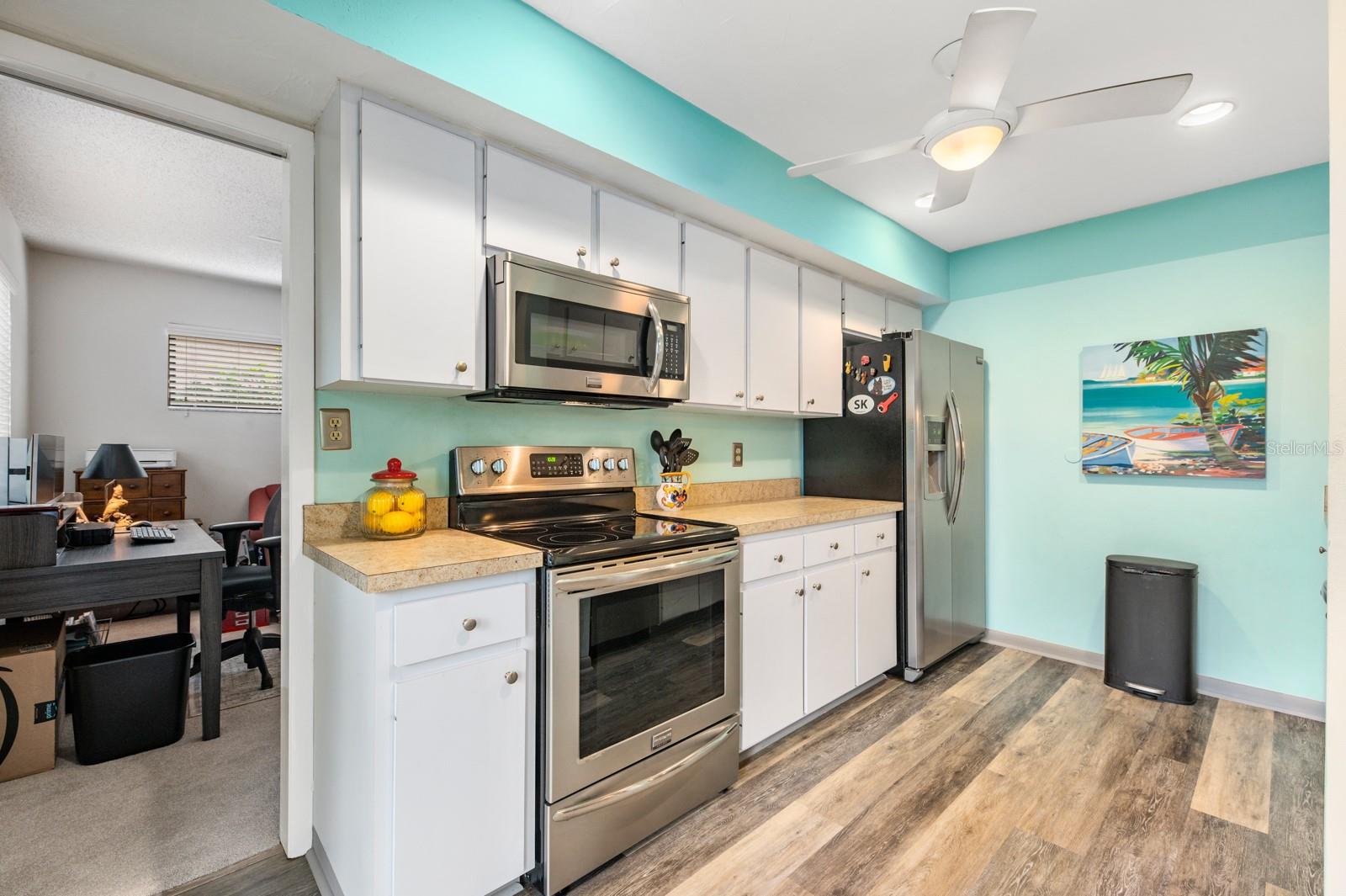 1701 PELICAN COVE RD #359