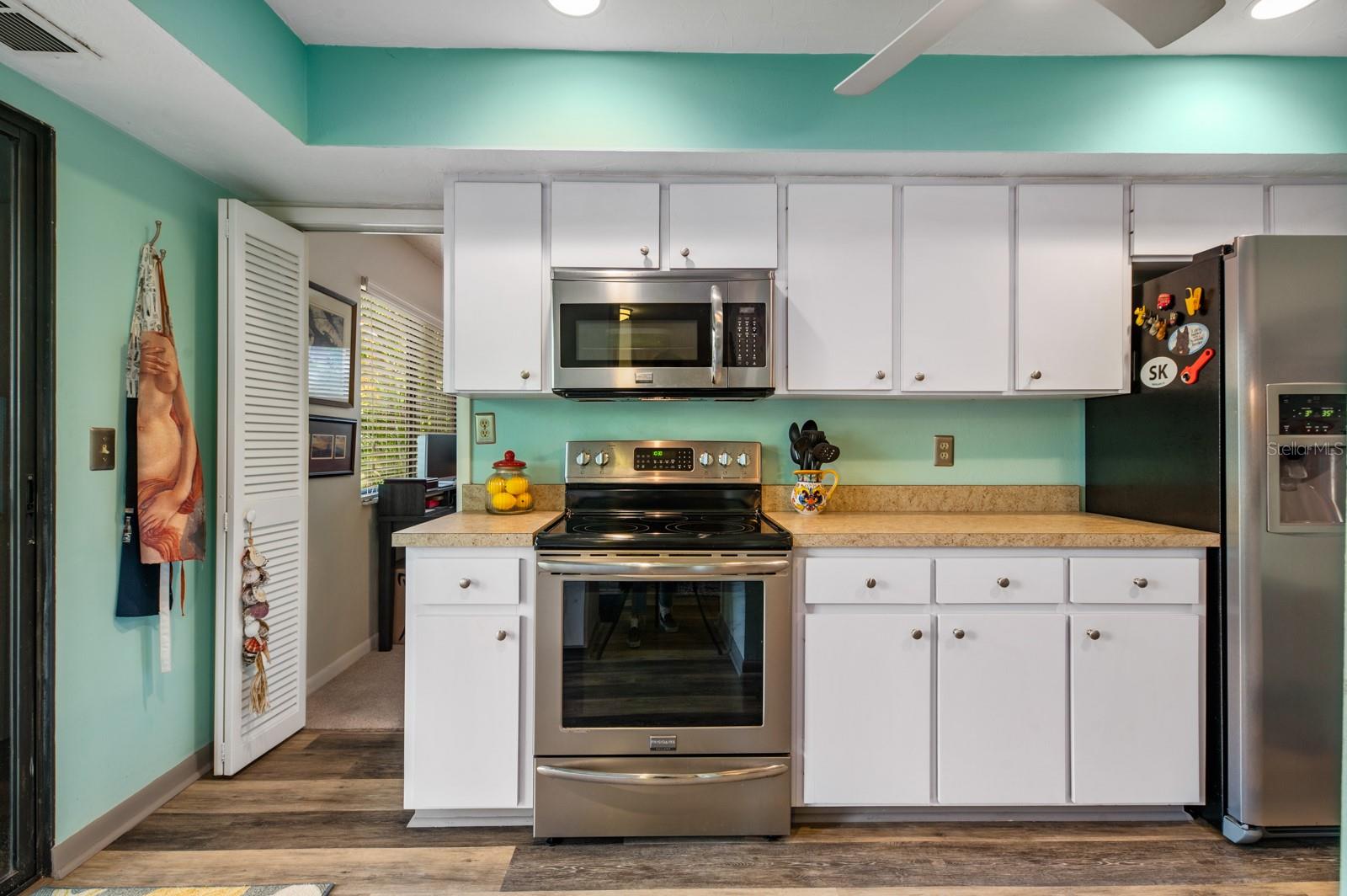 1701 PELICAN COVE RD #359