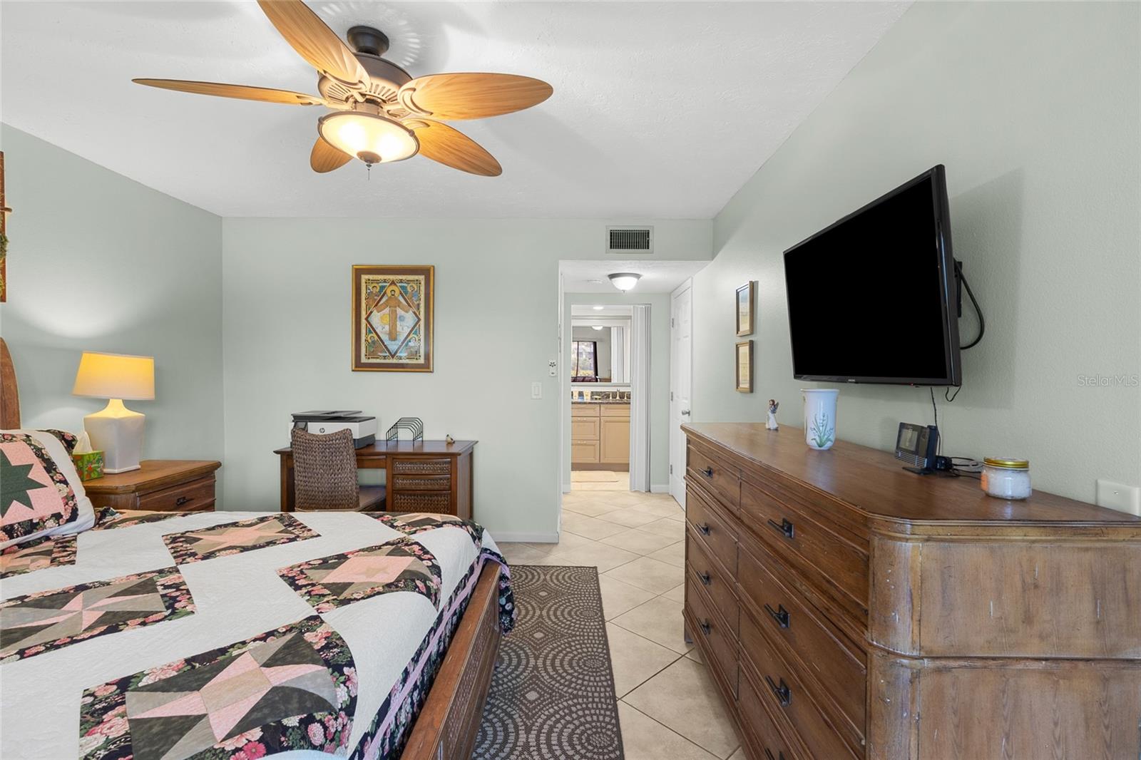 1633 BOATHOUSE CIR #134