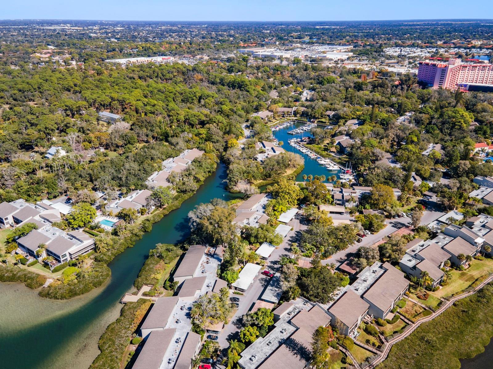 1633 BOATHOUSE CIR #134