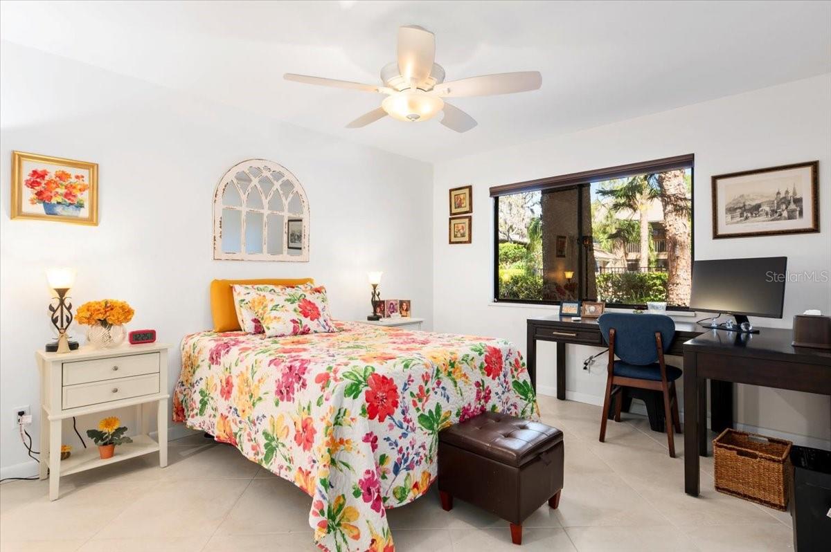 1708 GLENHOUSE DR #313