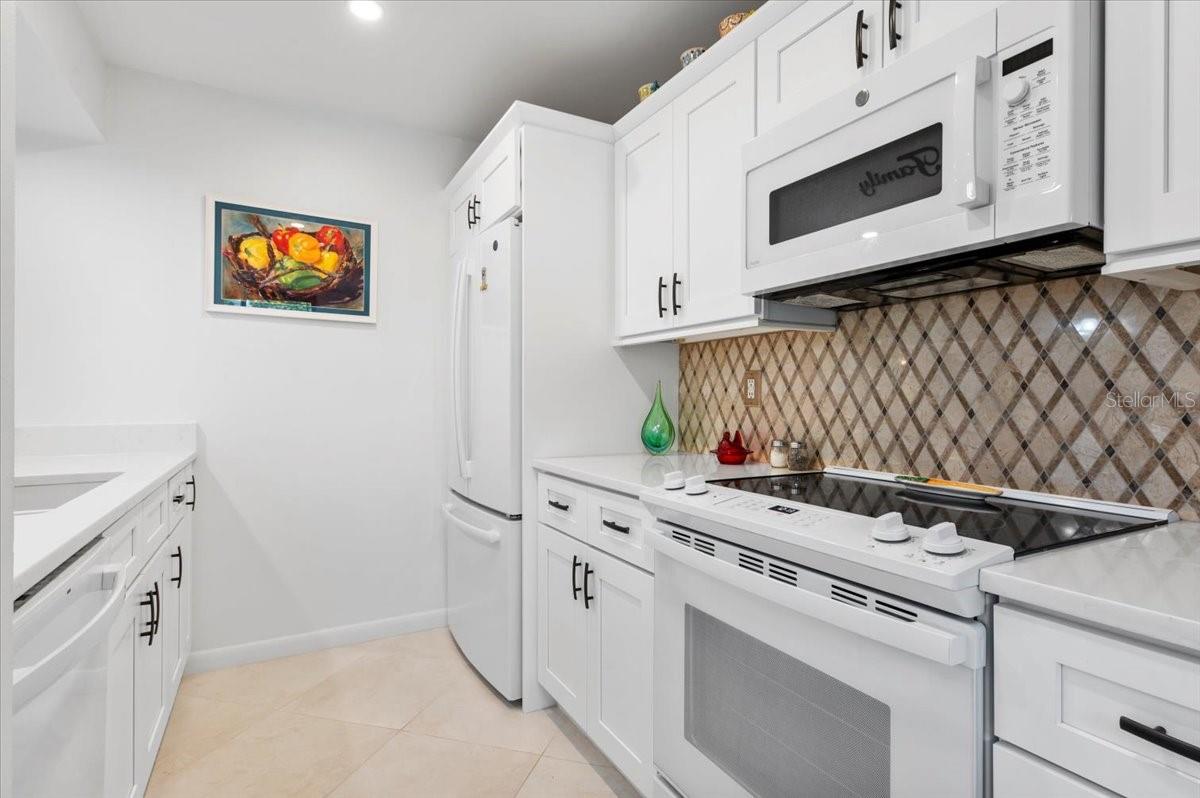 1708 GLENHOUSE DR #313