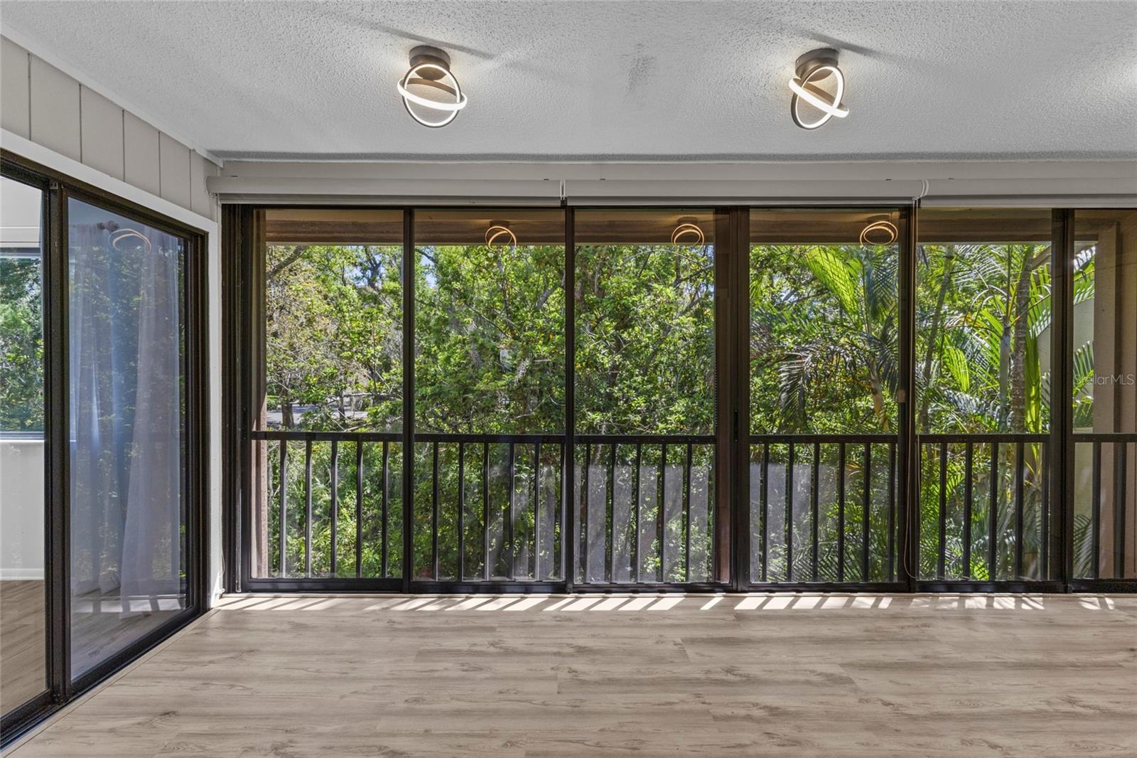 1636 BROOKHOUSE DR #230