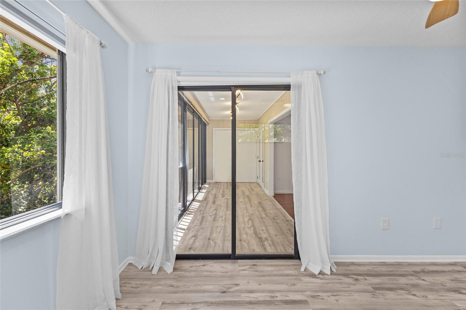 1636 BROOKHOUSE DR #230