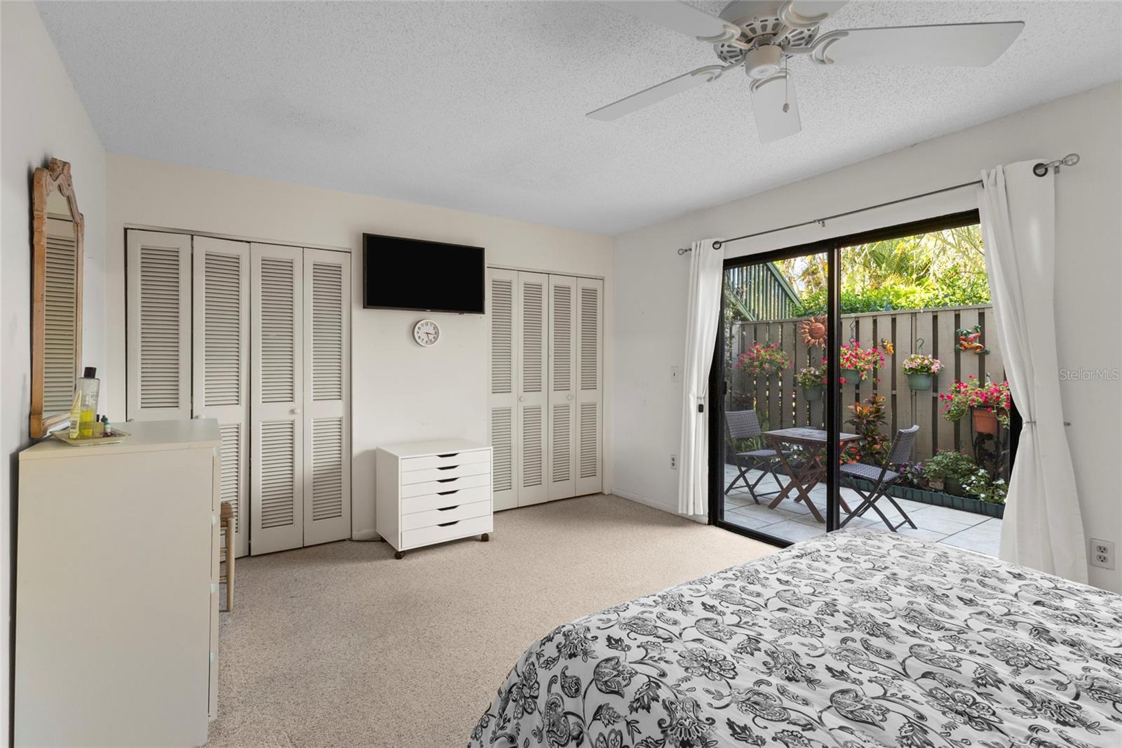 1520 PELICAN POINT DR #155