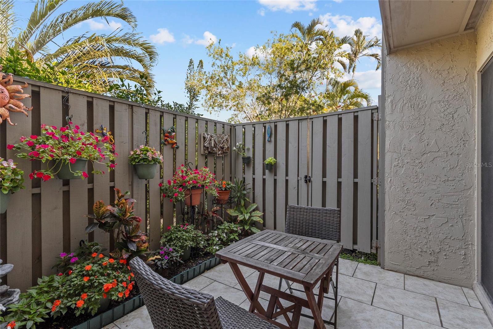 1520 PELICAN POINT DR #155