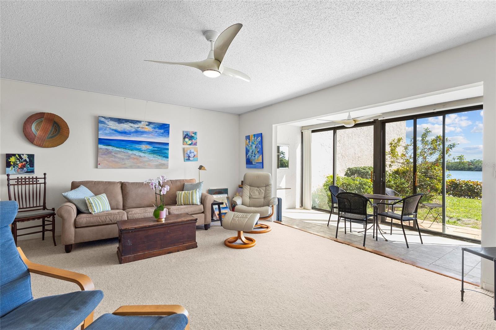 1520 PELICAN POINT DR #155