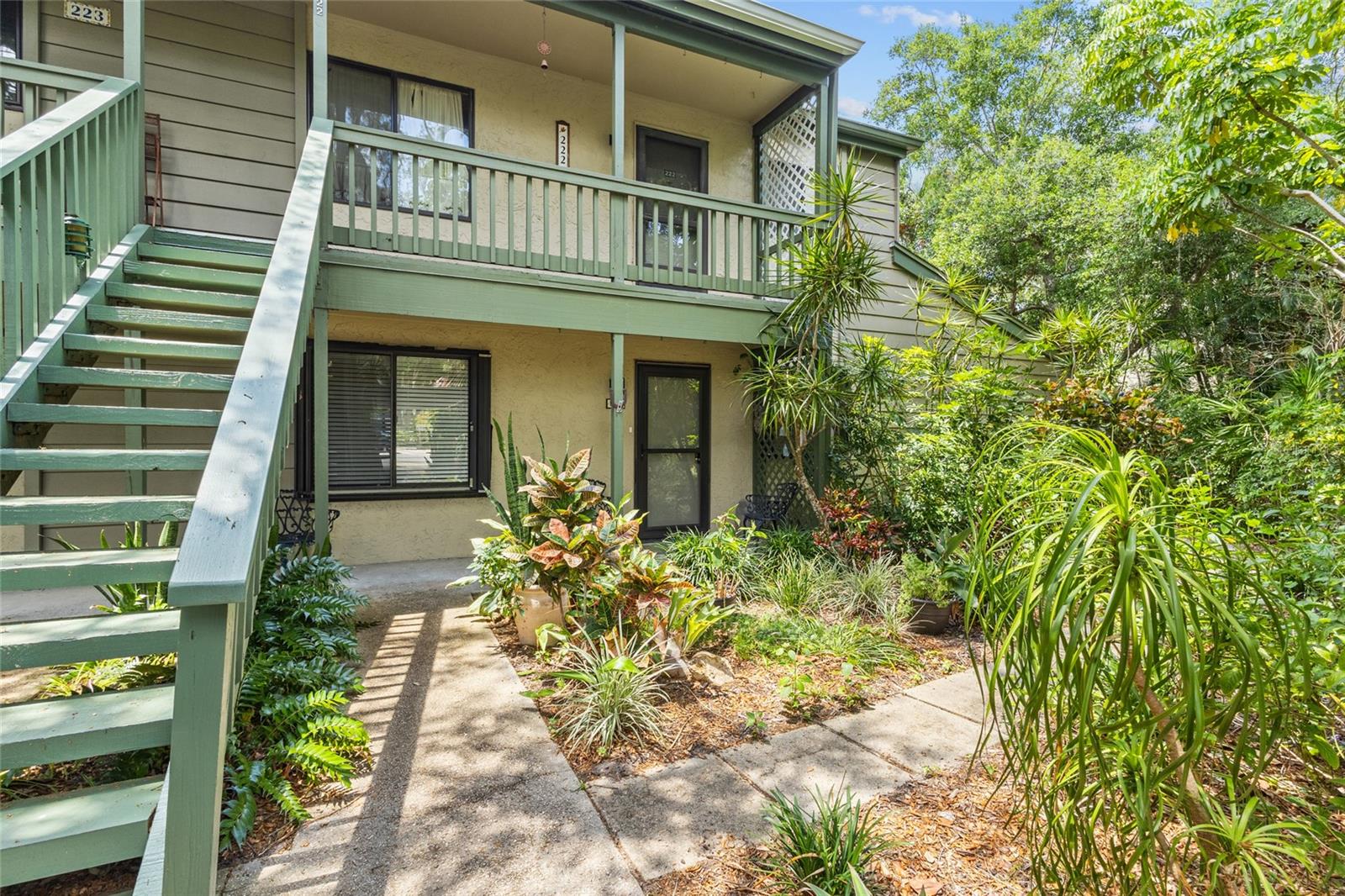 1623 PELICAN COVE RD #122