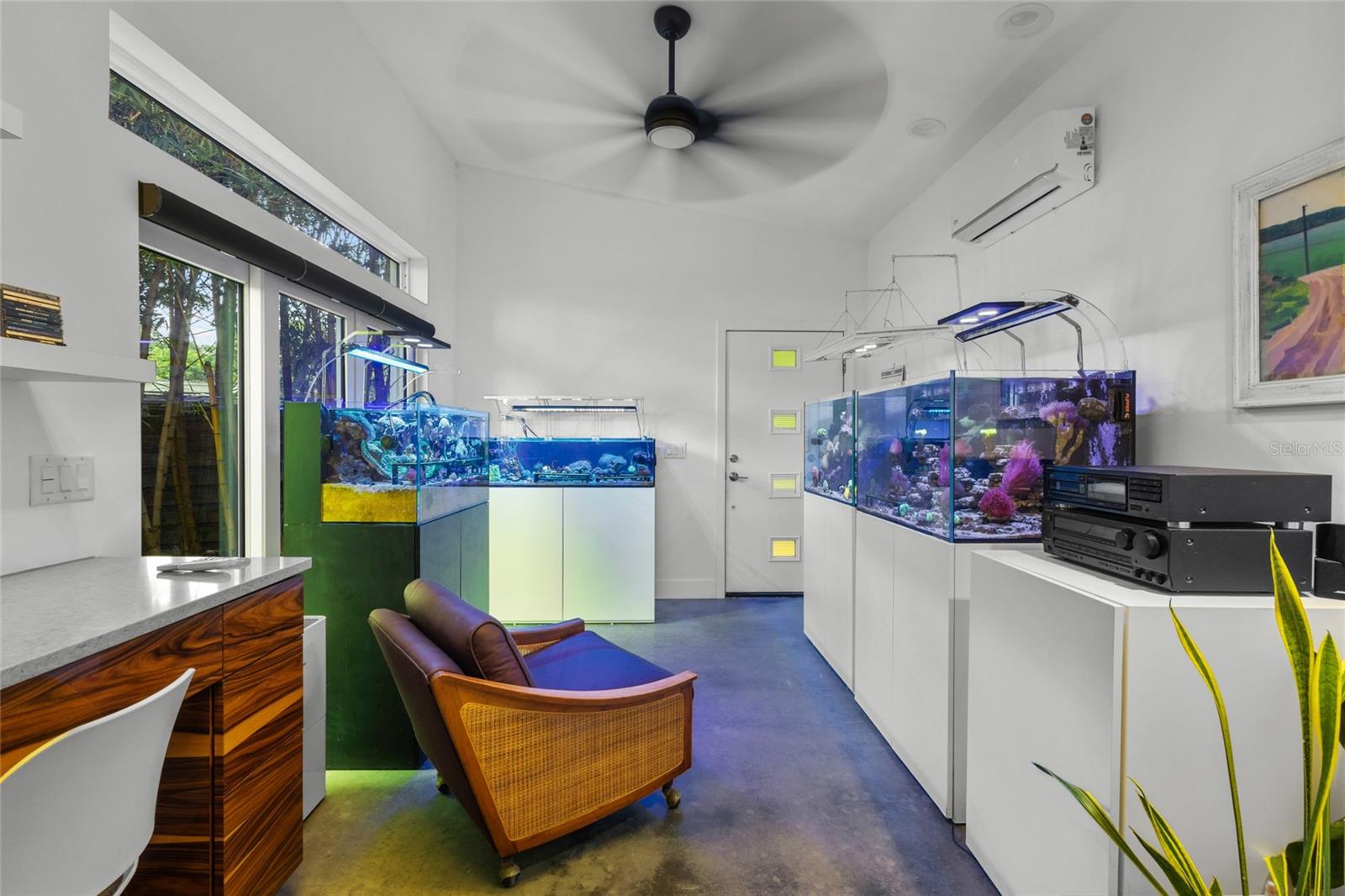 2605 BOTANY AVE