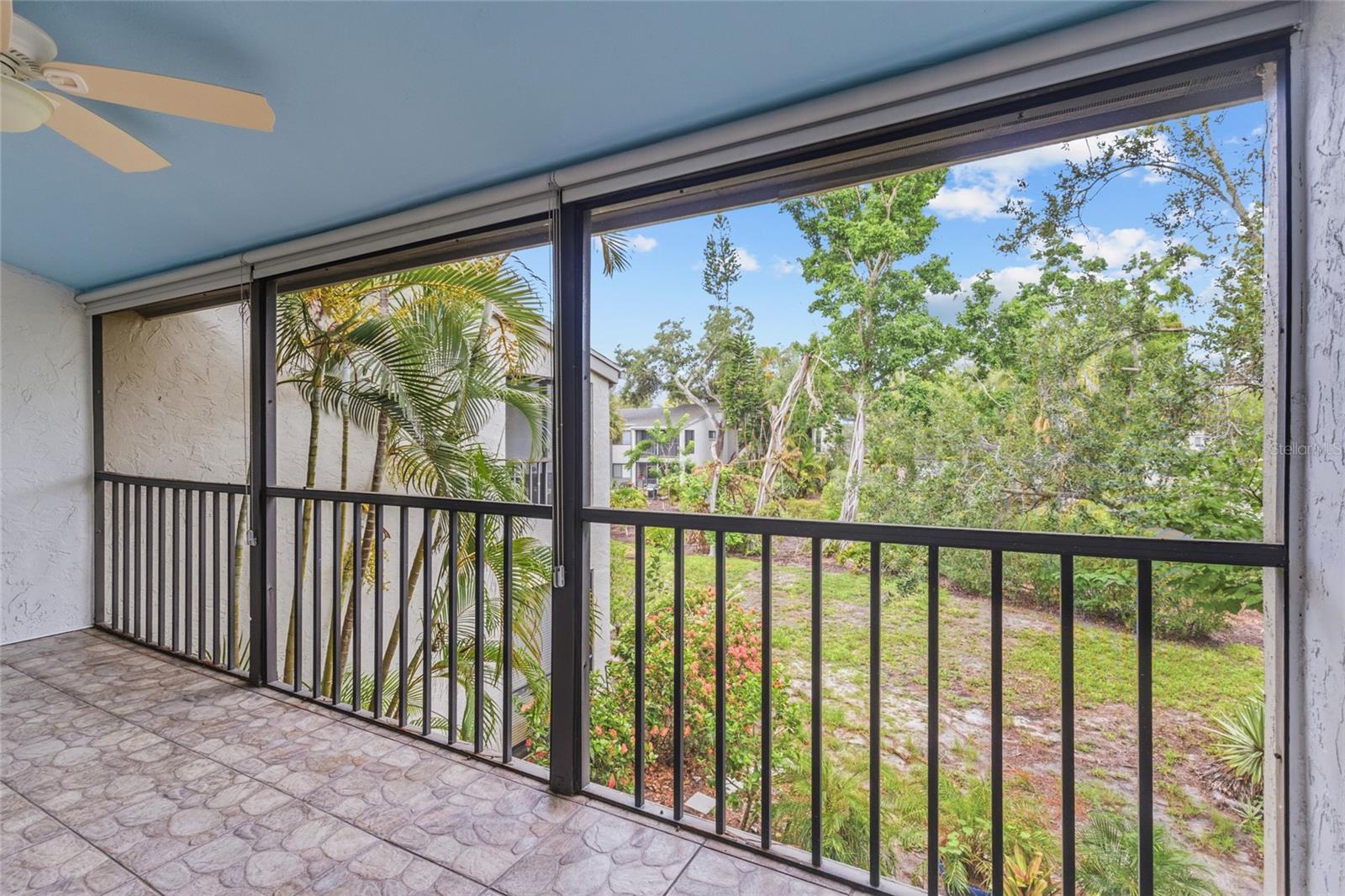 1508 PELICAN COVE RD #235