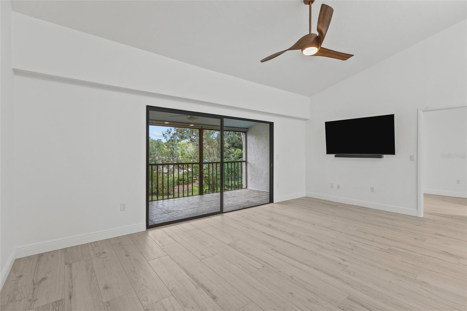 1508 PELICAN COVE RD #235