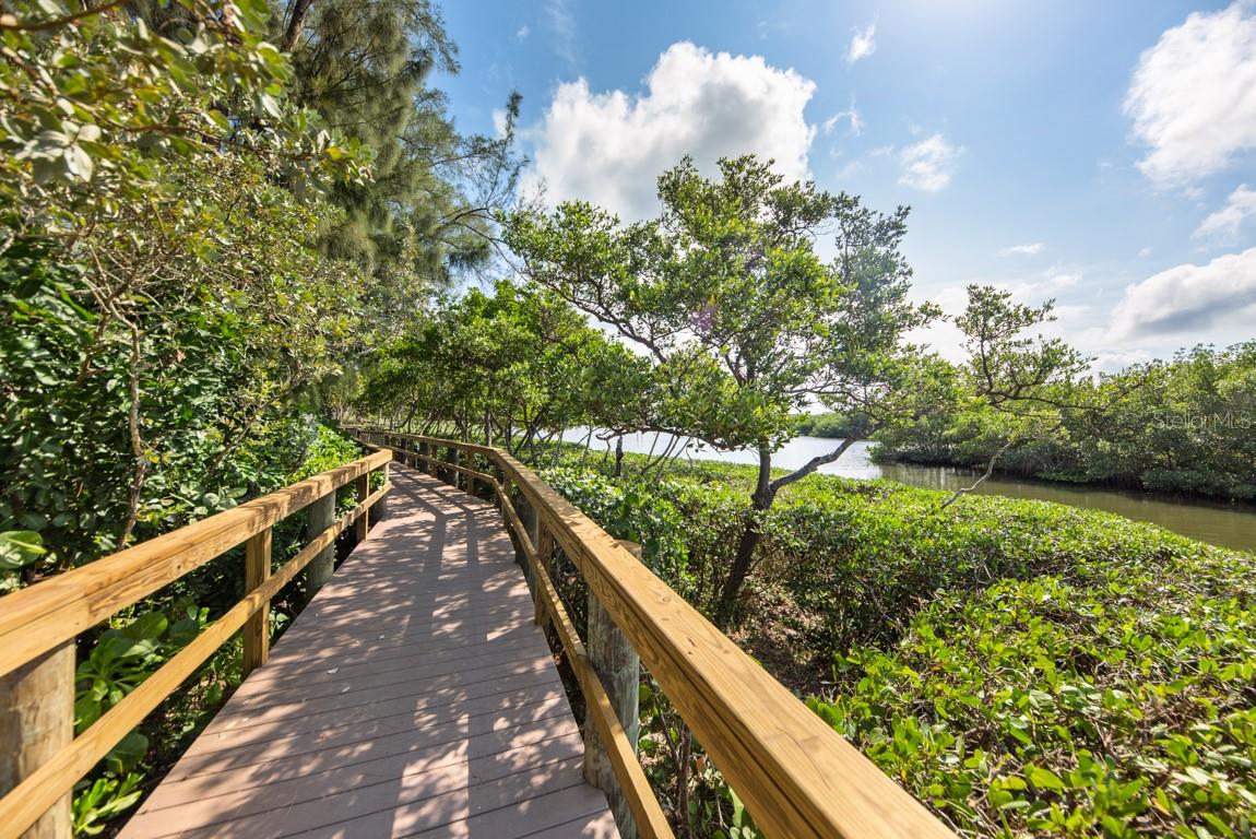 1704 PELICAN COVE RD #T138