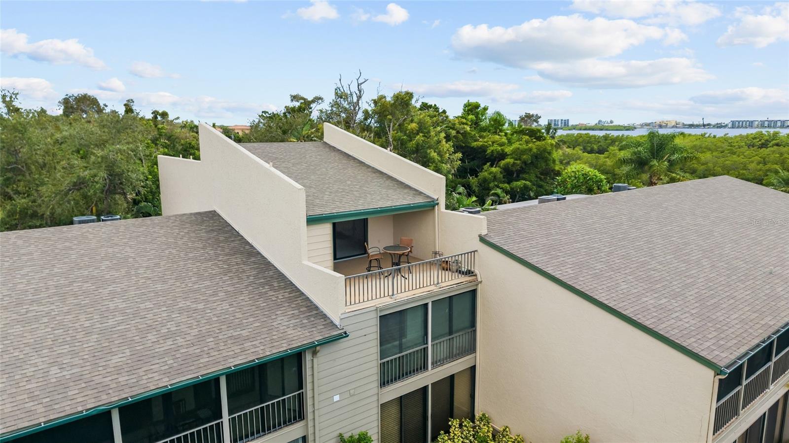 1601 BAYHOUSE POINT DR #204