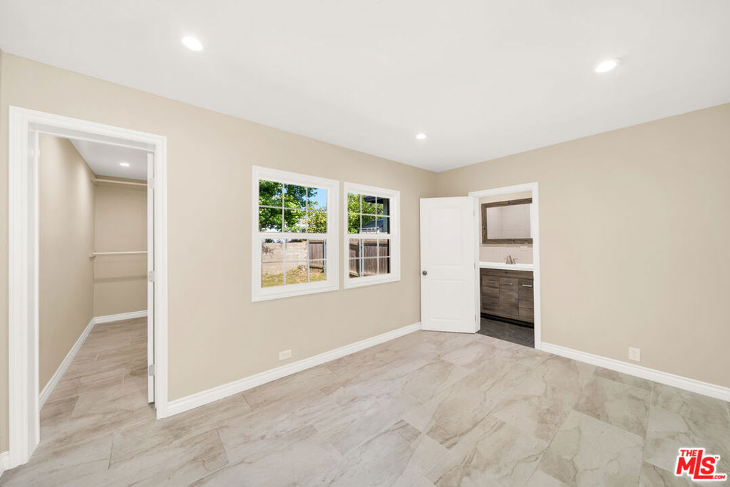 1168 E Lexington Street