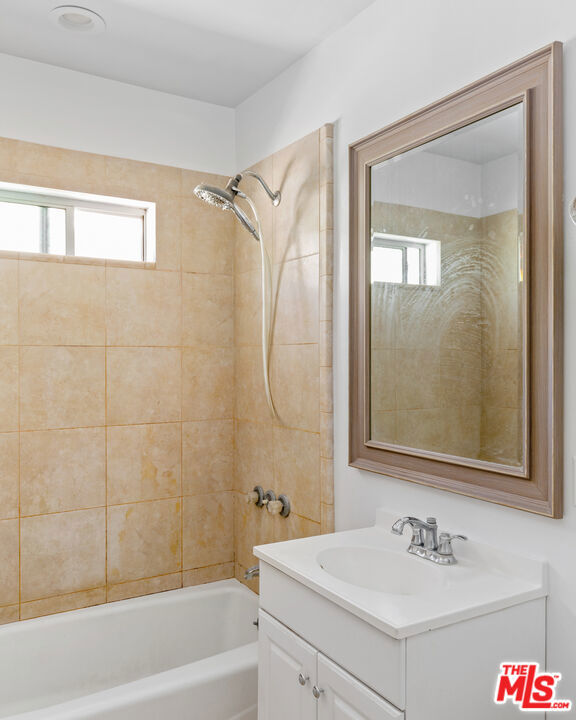 10057 Tujunga Canyon Boulevard