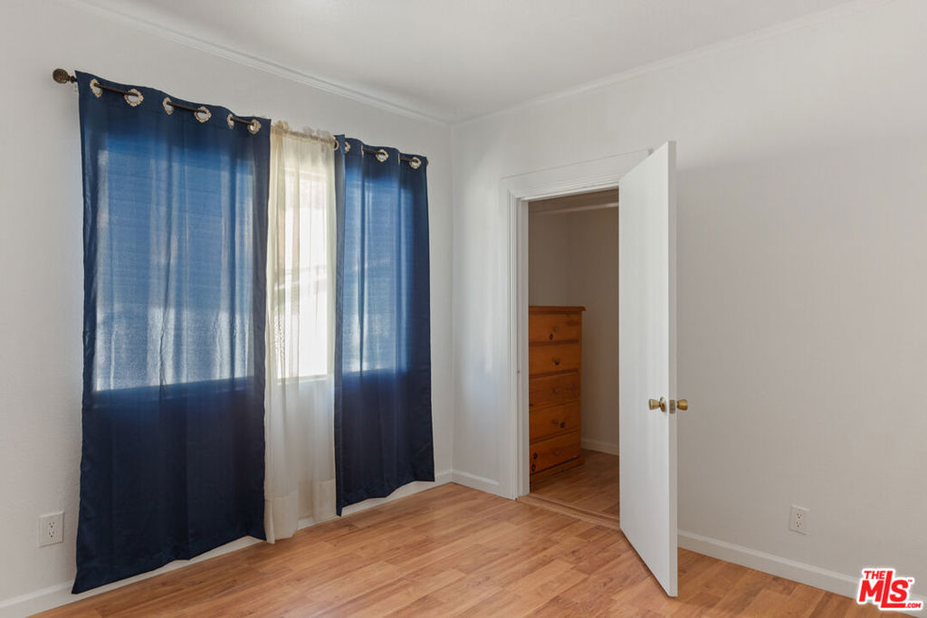 10057 Tujunga Canyon Boulevard