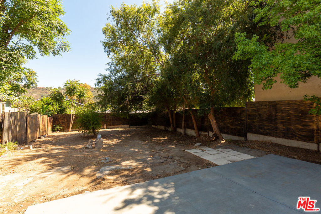 10057 Tujunga Canyon Boulevard