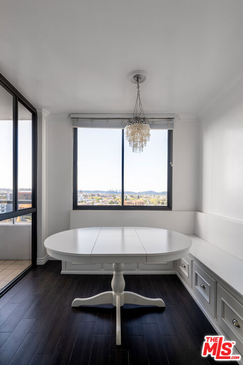 343 Pioneer Drive Unit: 1103