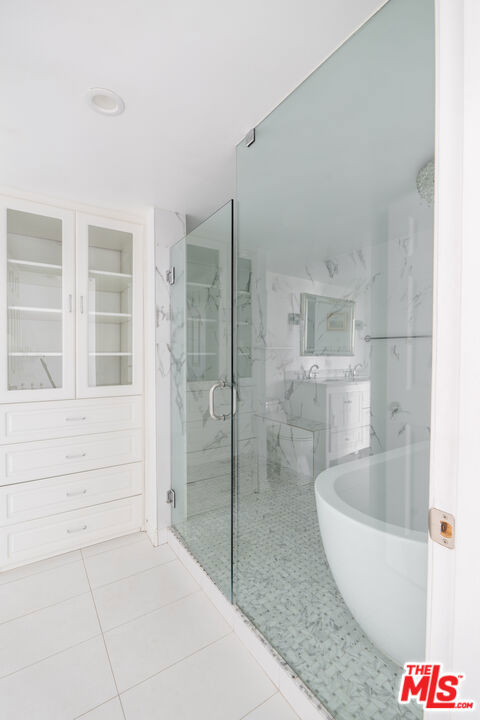 343 Pioneer Drive Unit: 1103