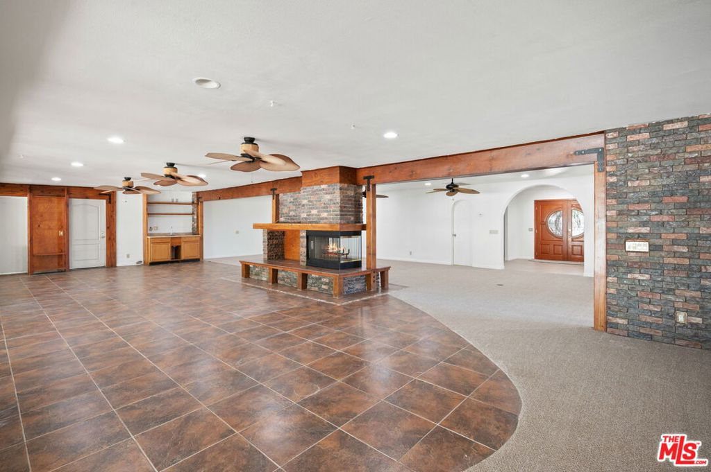 77935 Delaware Place