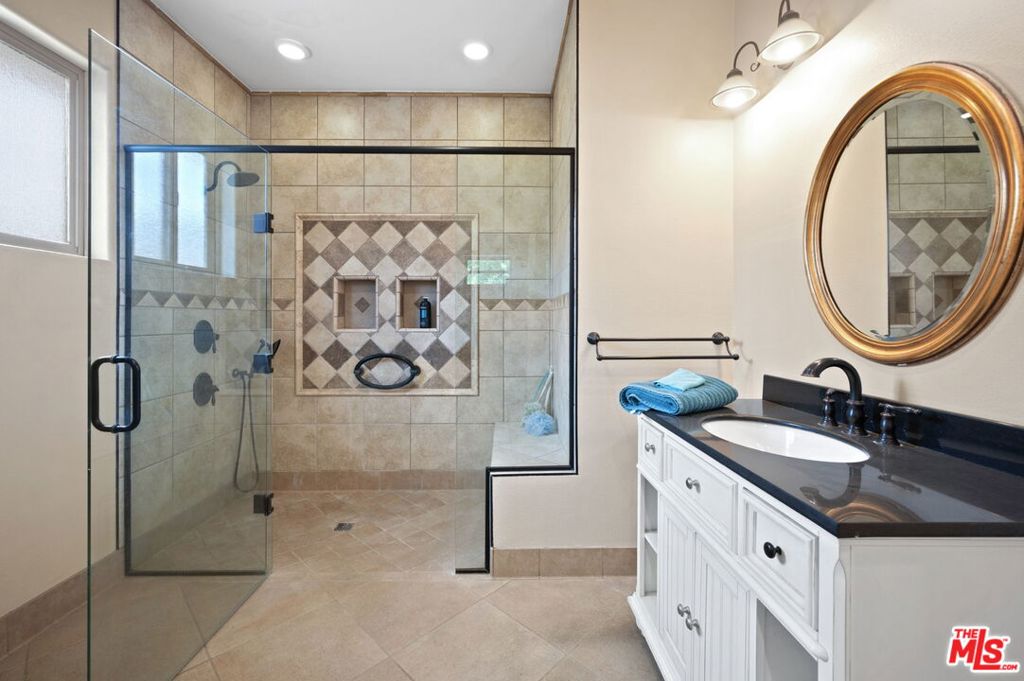 77935 Delaware Place