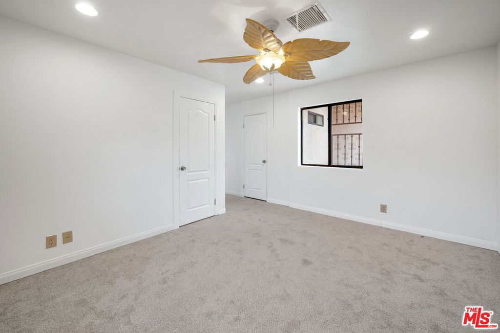 77935 Delaware Place