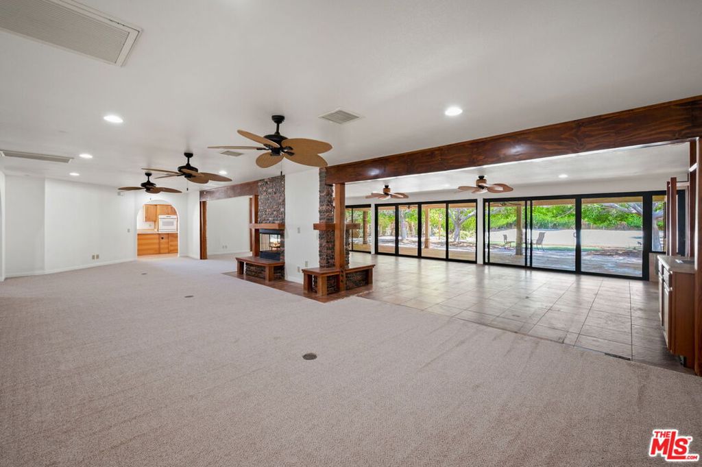 77935 Delaware Place