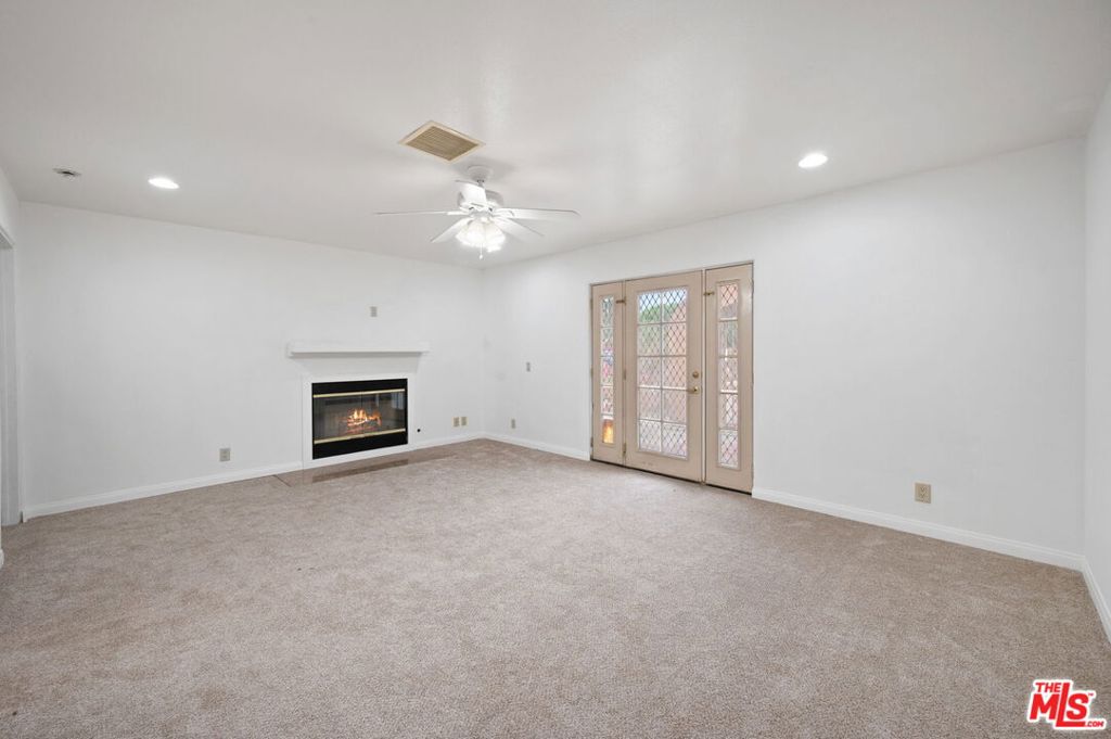 77935 Delaware Place