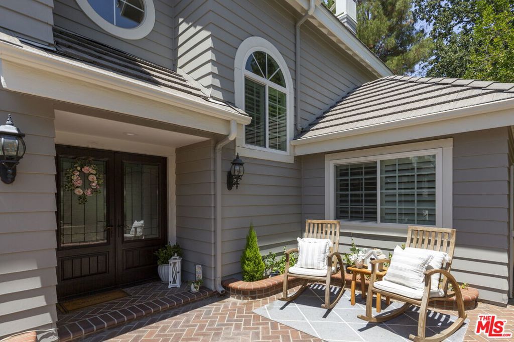 26430 Emerald Dove Drive