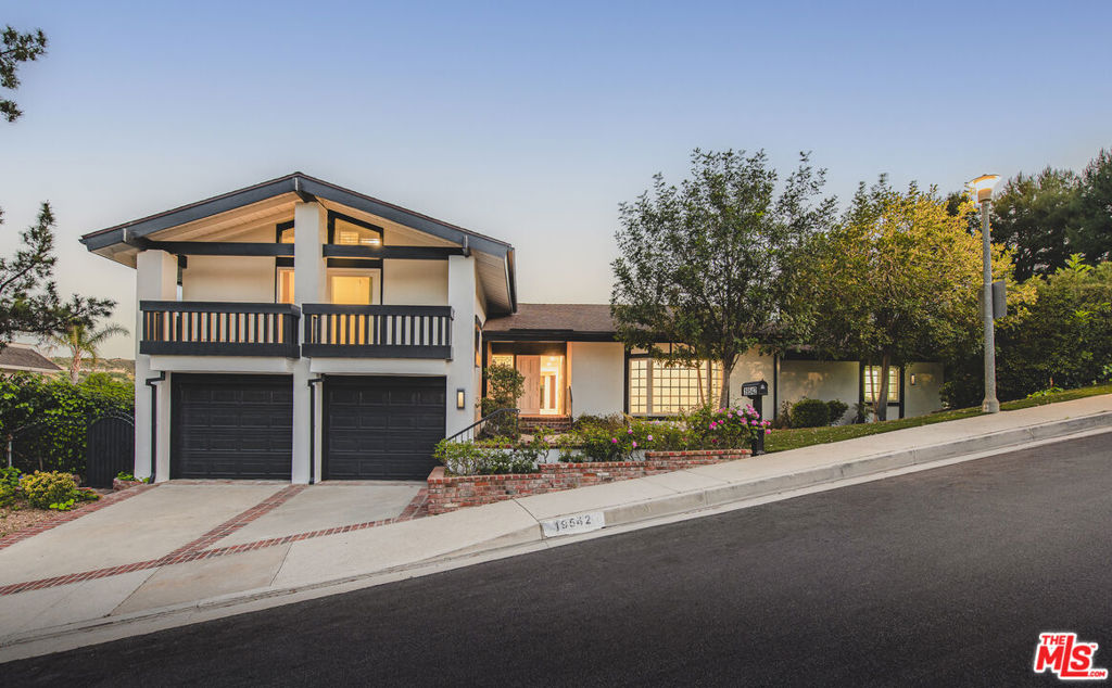 19542 Greenbriar Drive