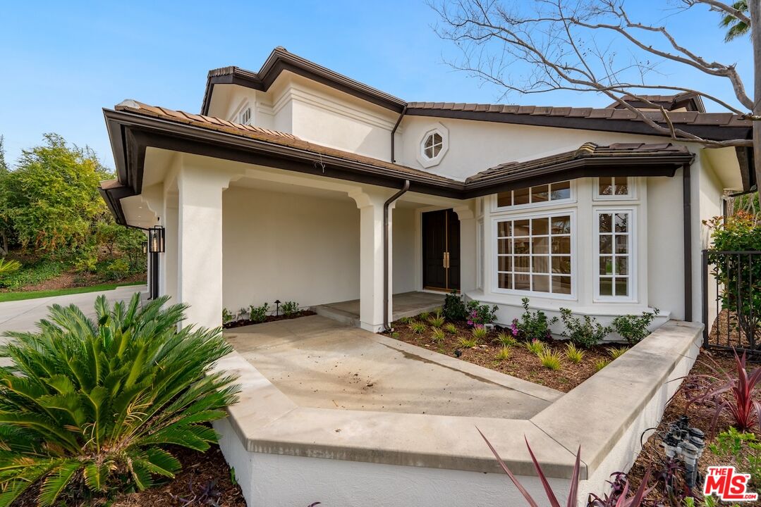 18500 Saint Moritz Dr