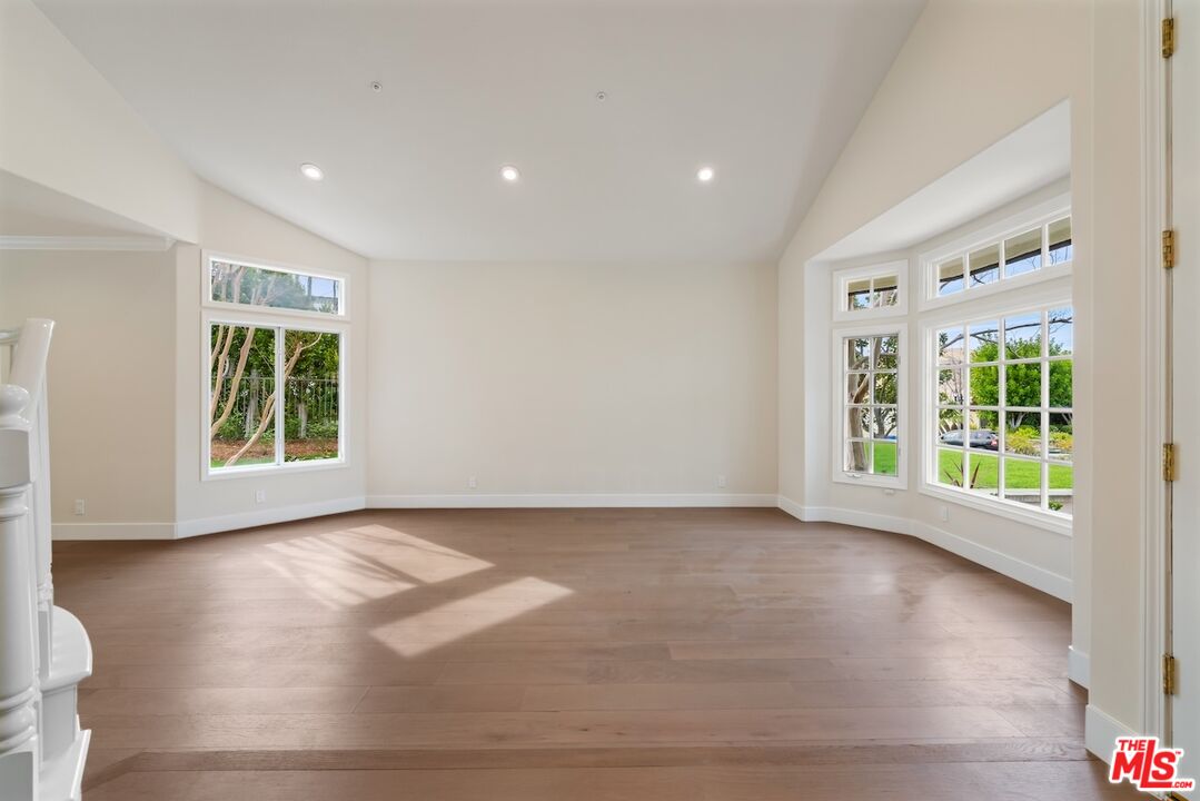 18500 Saint Moritz Dr