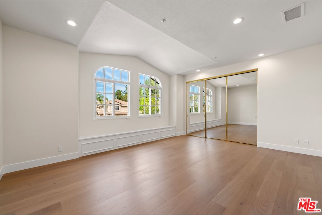 18500 Saint Moritz Dr