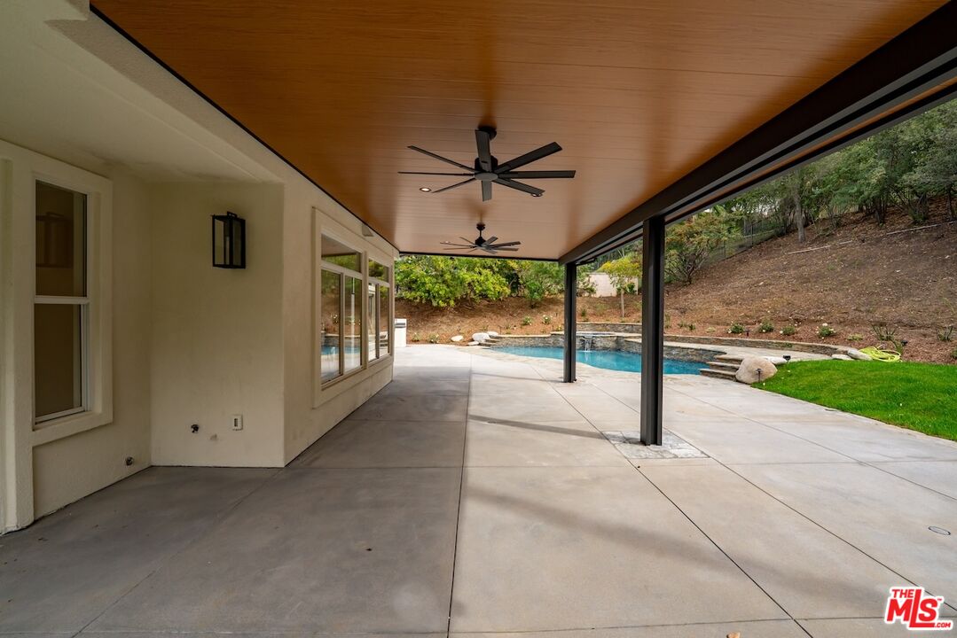 18500 Saint Moritz Dr