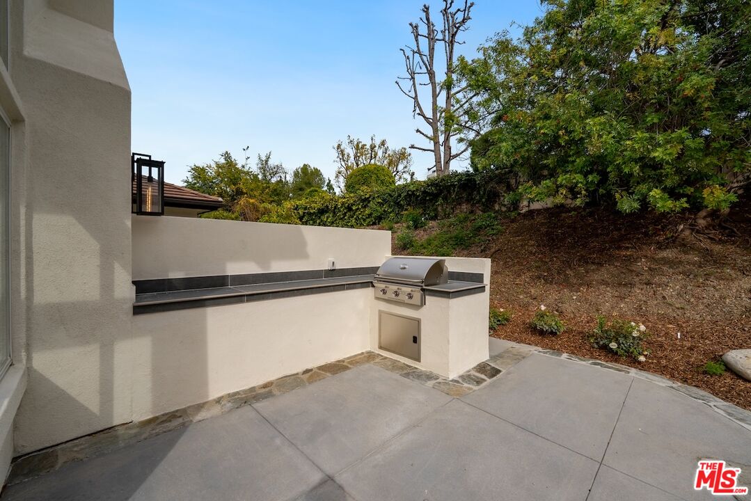 18500 Saint Moritz Dr