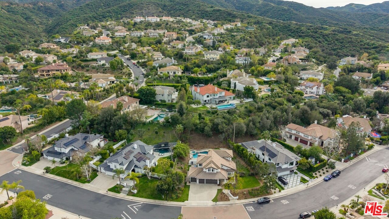 18500 Saint Moritz Dr