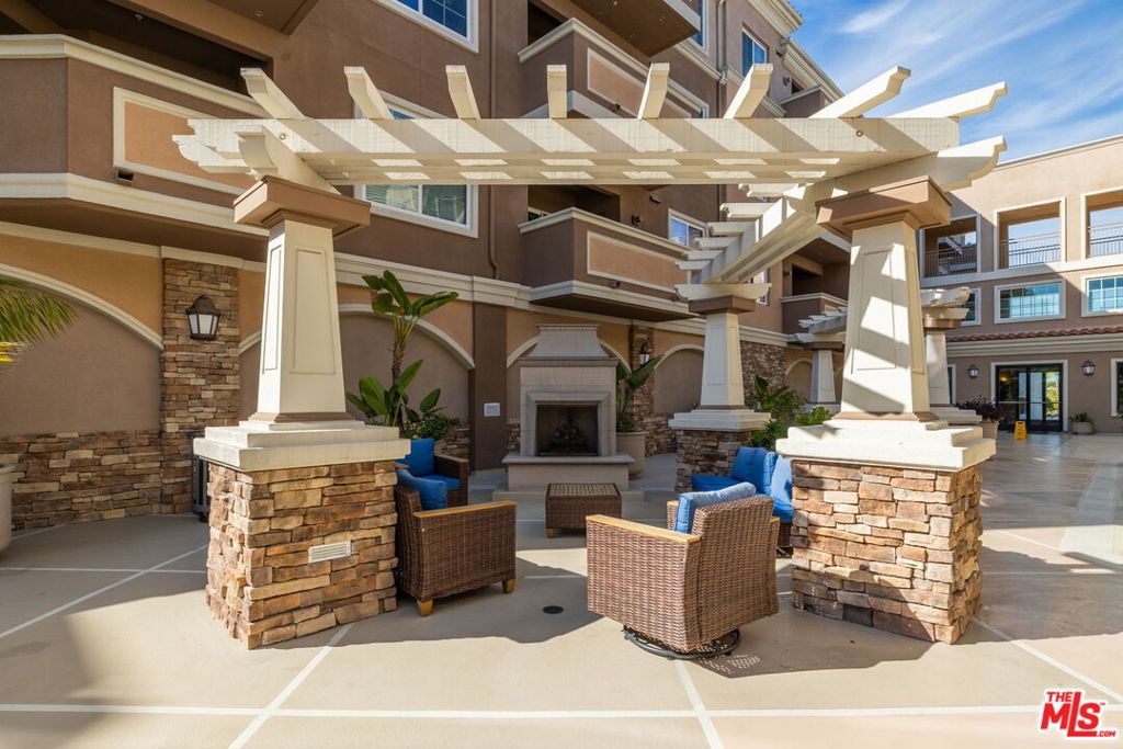 2750 Artesia Boulevard 239