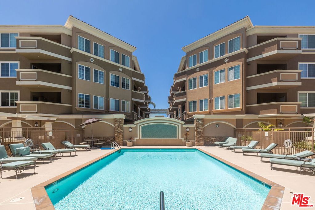 2750 Artesia Boulevard 239