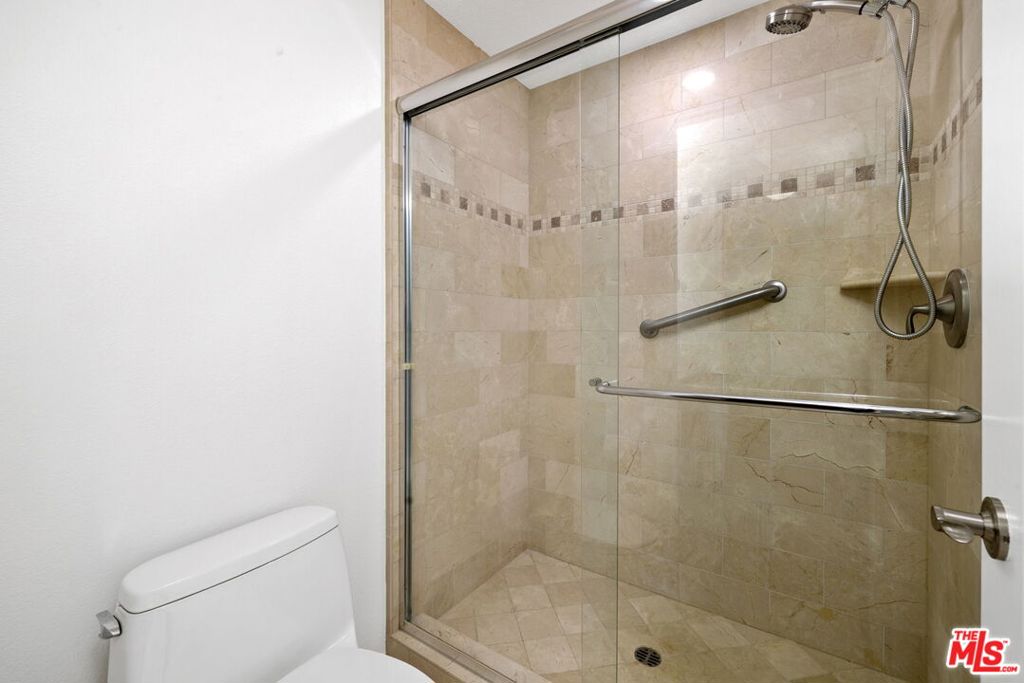 2750 Artesia Boulevard 239