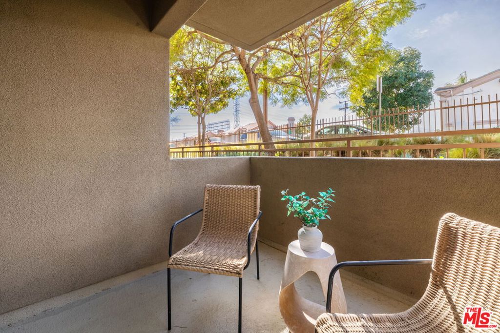2750 Artesia Boulevard 239